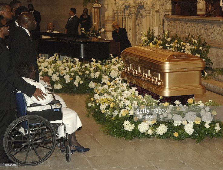 Remembering Gerald Levert: A Look Back At His Funeral | Templatesz234